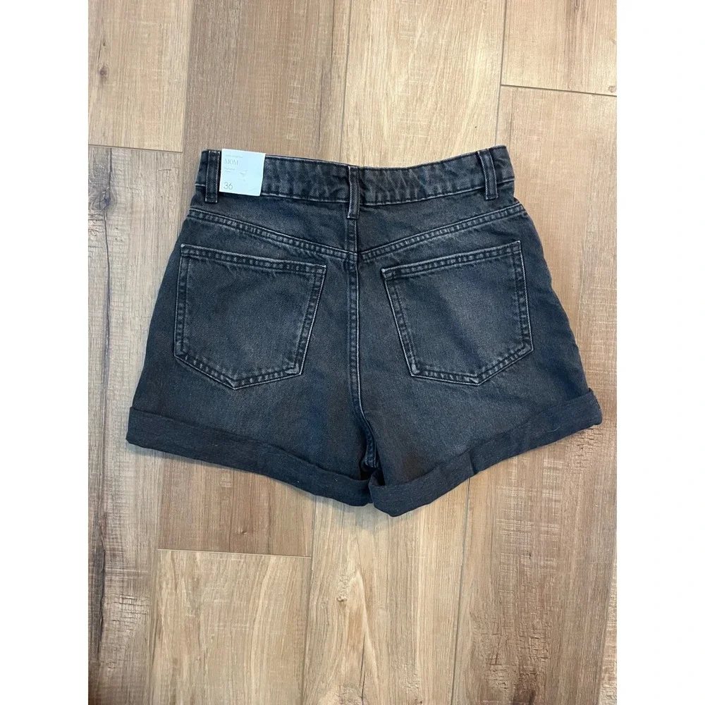 Mango MNG Mom80 High Waist Denim Shorts Washed Black Cotton Size 4 36 Summer - Picture 2 of 6